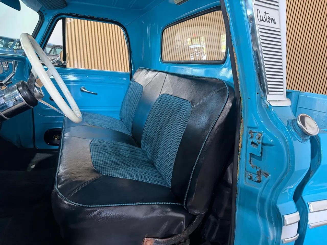 1965 Chevrolet C10 Custom