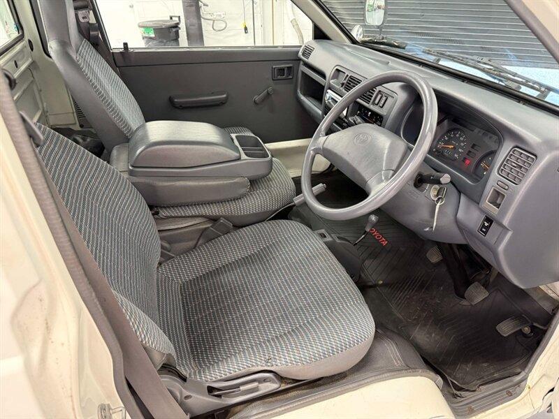 1996 Toyota TownAce 4x4