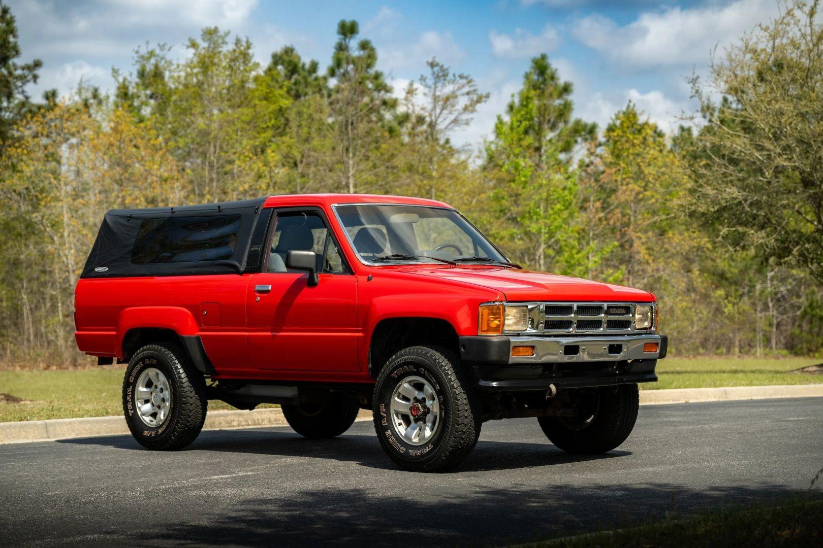 1986 Toyota 4Runner DLX