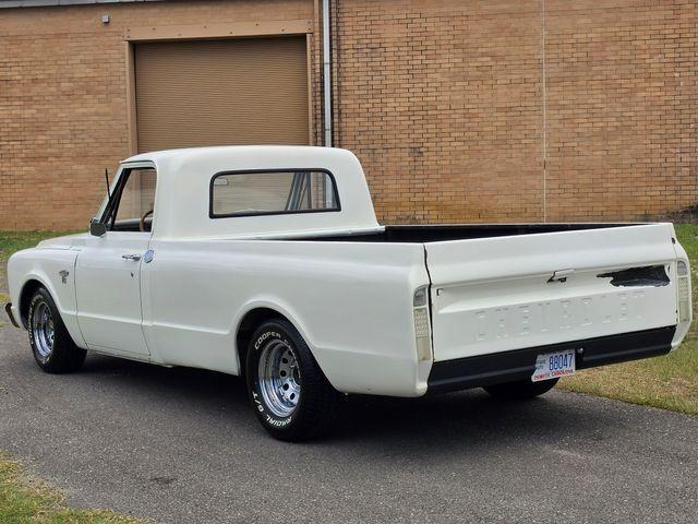 LS-Swapped 1967 Chevrolet C10 - 4