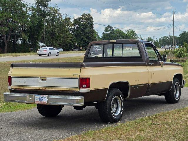 1987 GMC R1500 Sierra Classic - 4