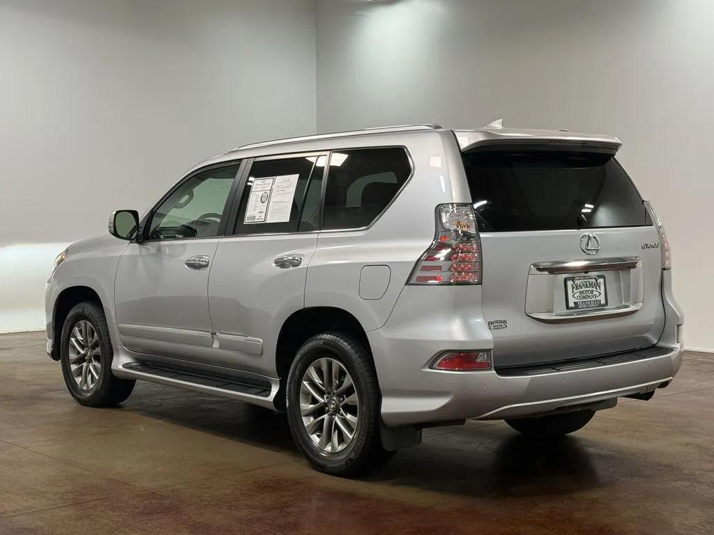 2017 Lexus GX 460 Luxury - 3