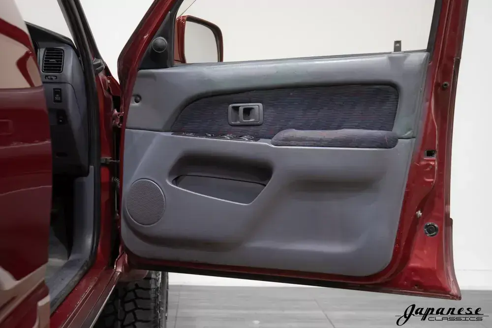 1997 Toyota Hilux Surf SSR-X