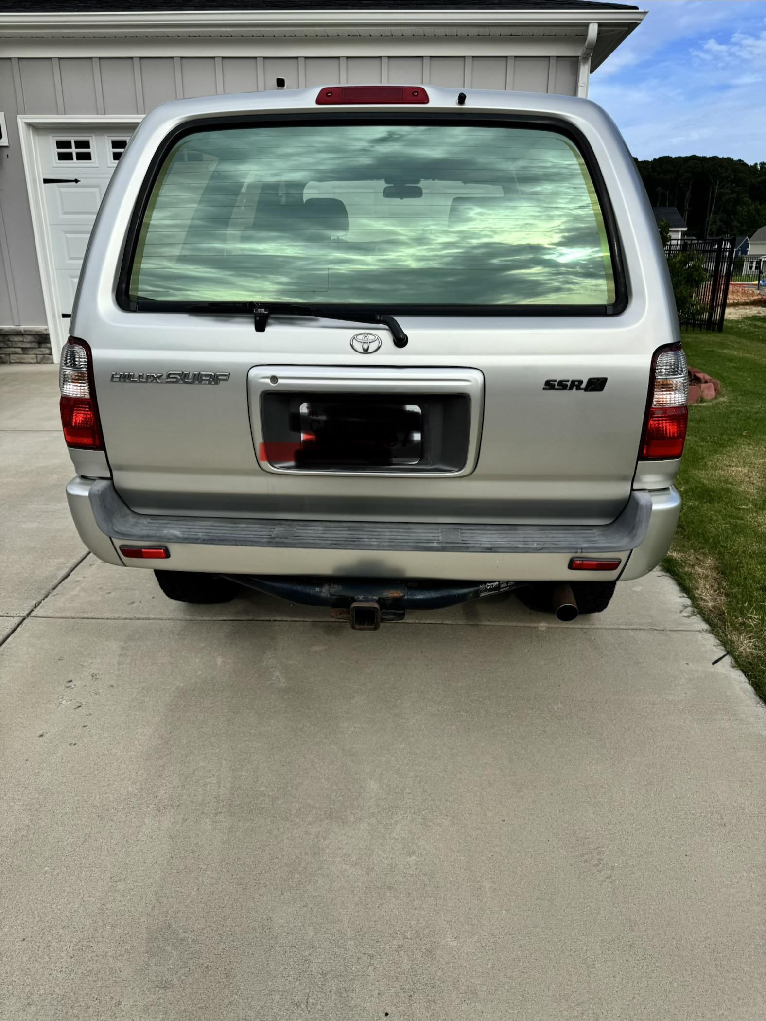 1999 Toyota Hilux Surf - 3