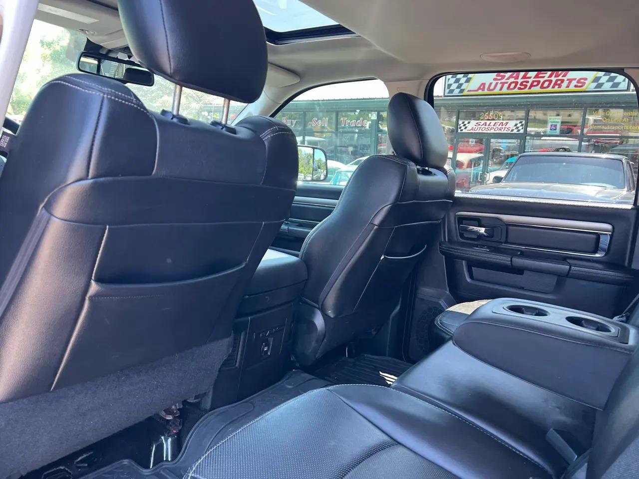 2015 RAM 1500 Sport