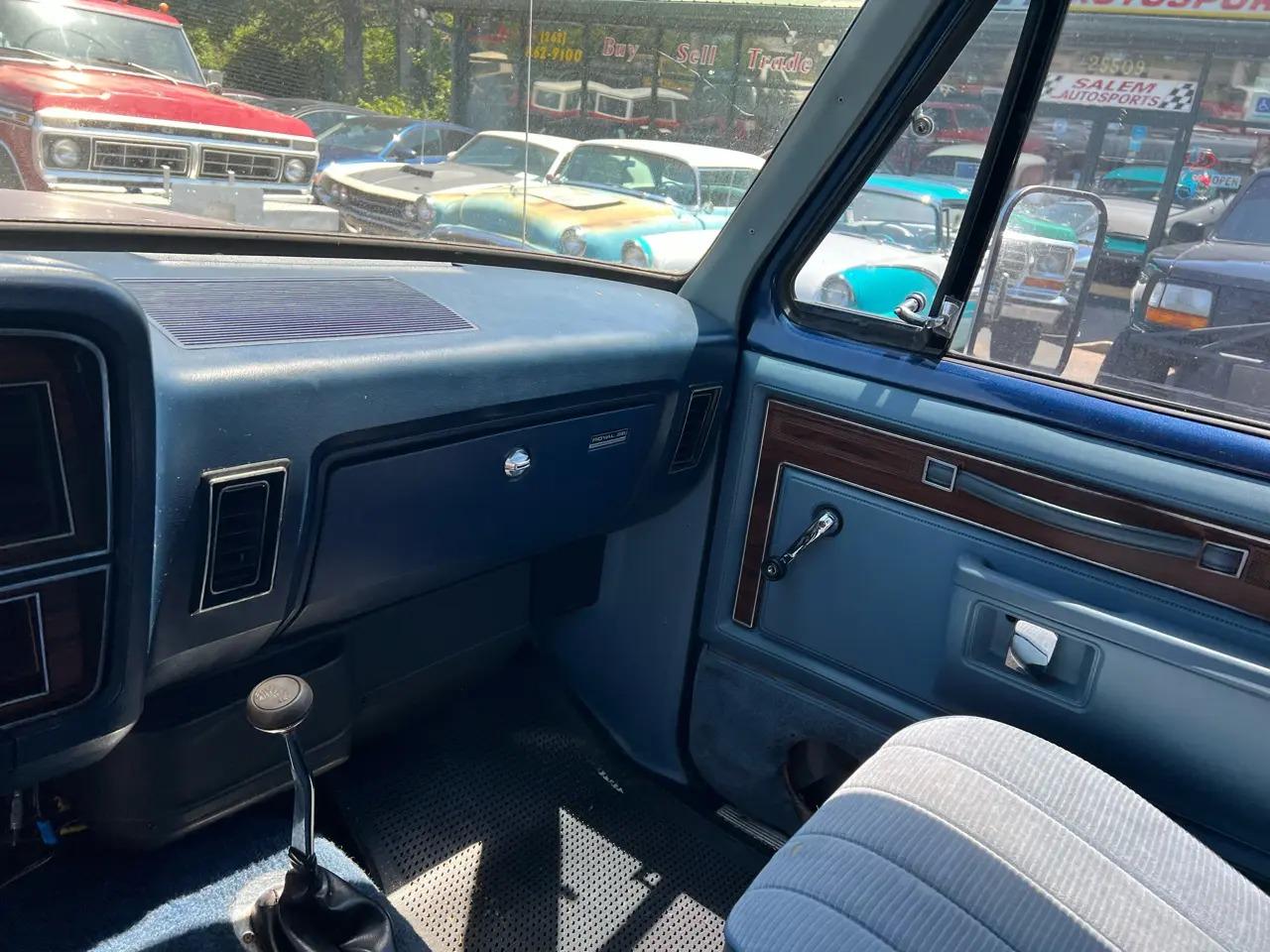 1984 Dodge Ramcharger