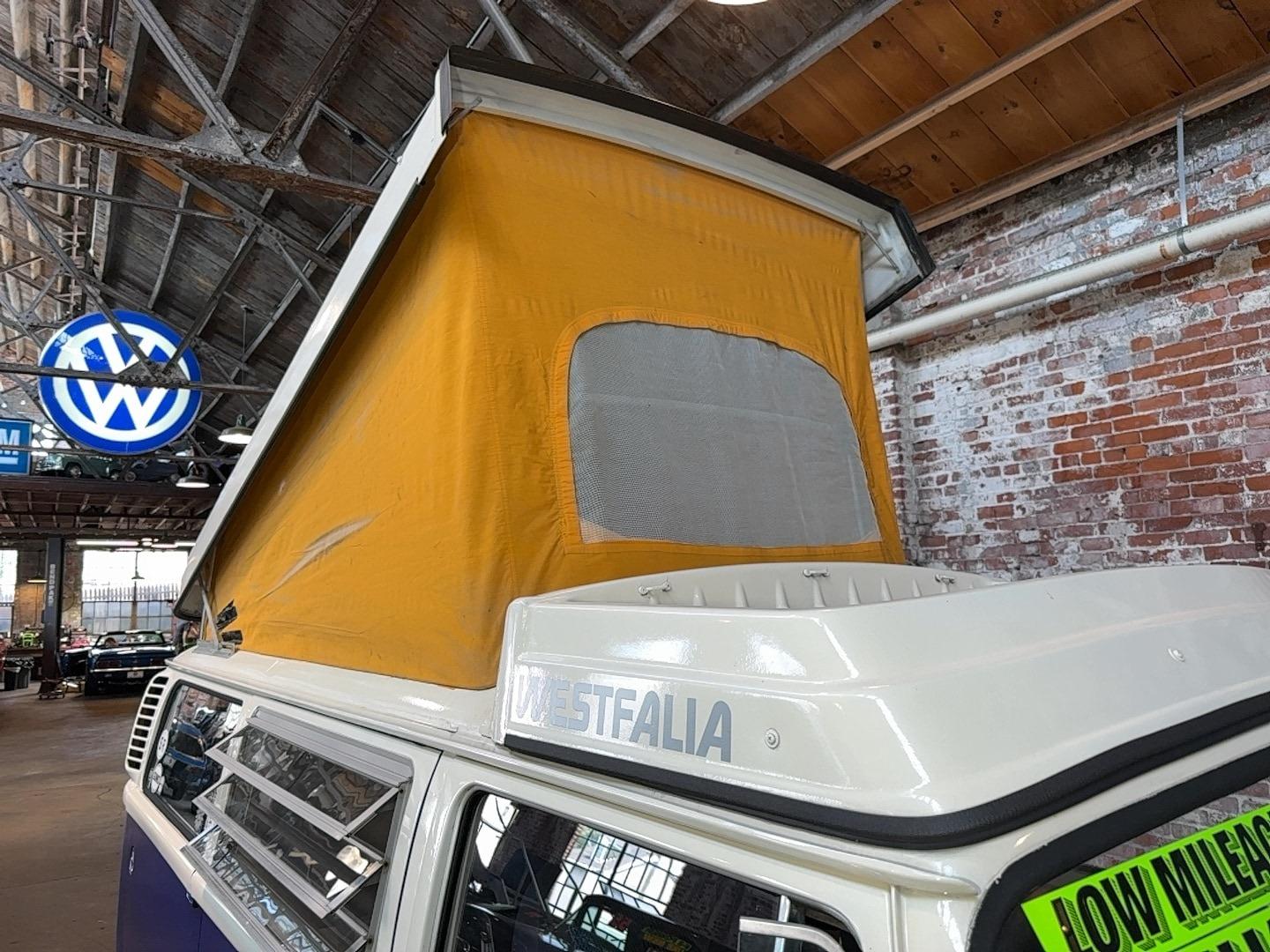 1977 Volkswagen Westfalia Camper Van