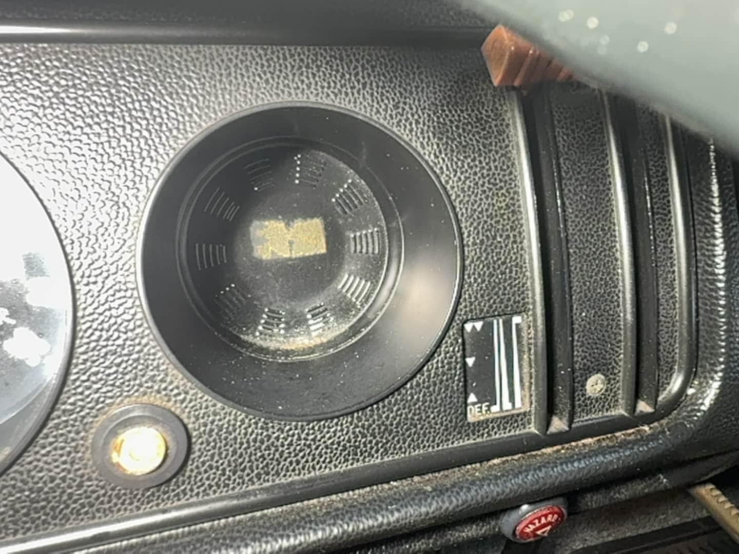 1977 Volkswagen Westfalia Camper Van