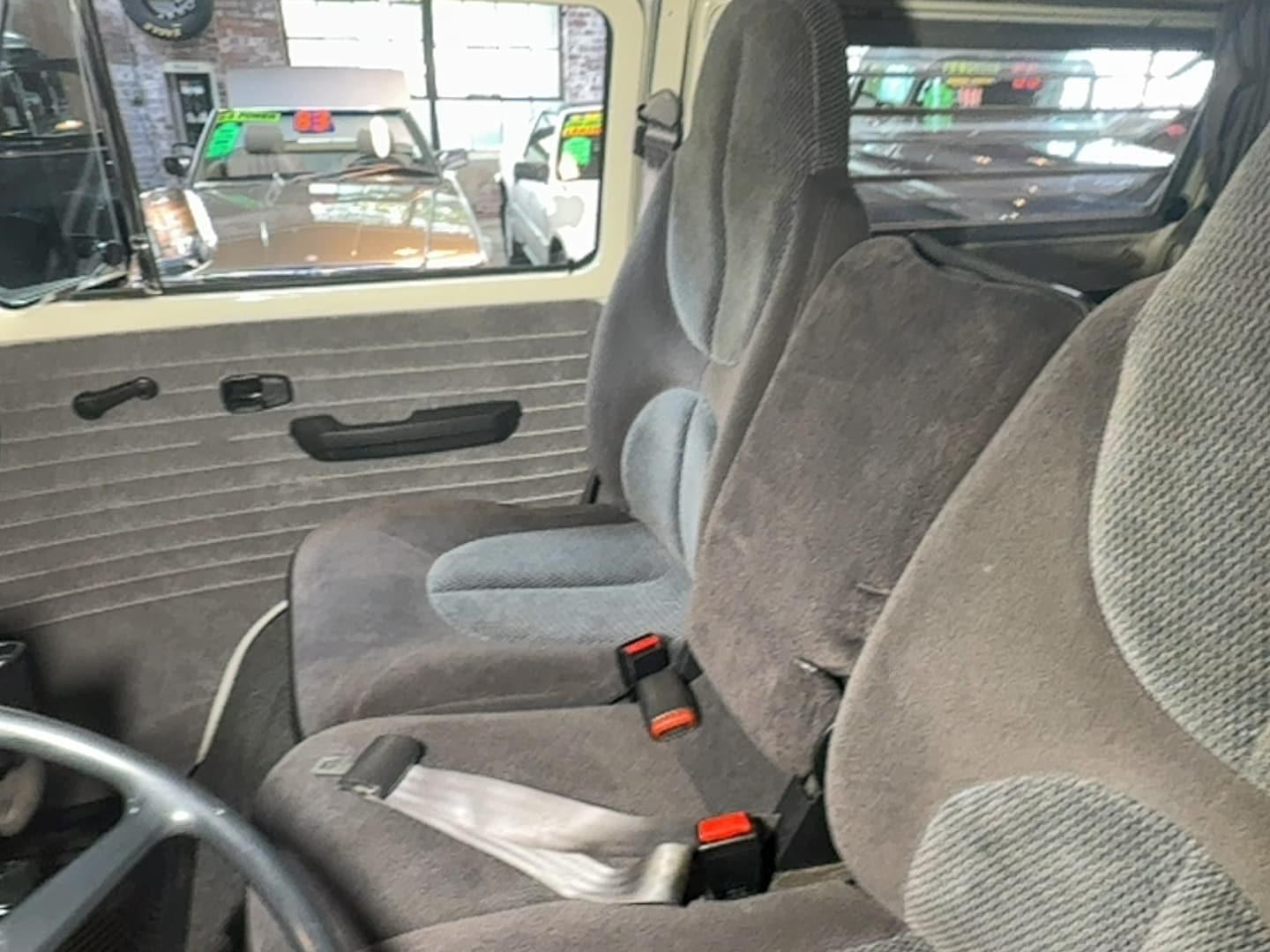 1977 Volkswagen Westfalia Camper Van