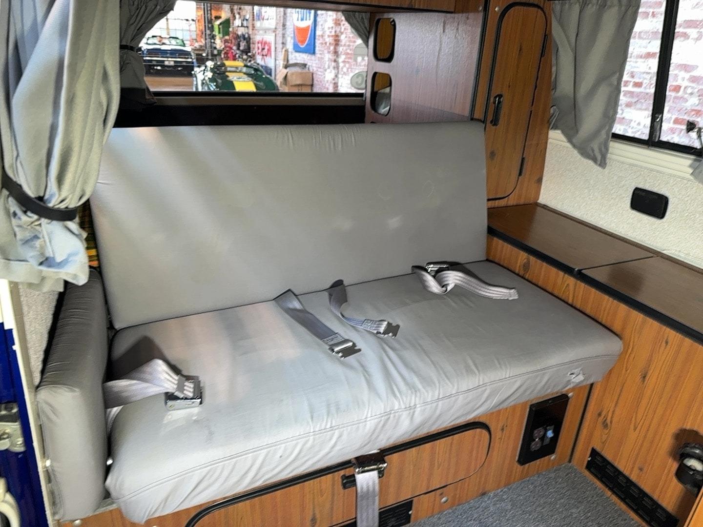 1977 Volkswagen Westfalia Camper Van