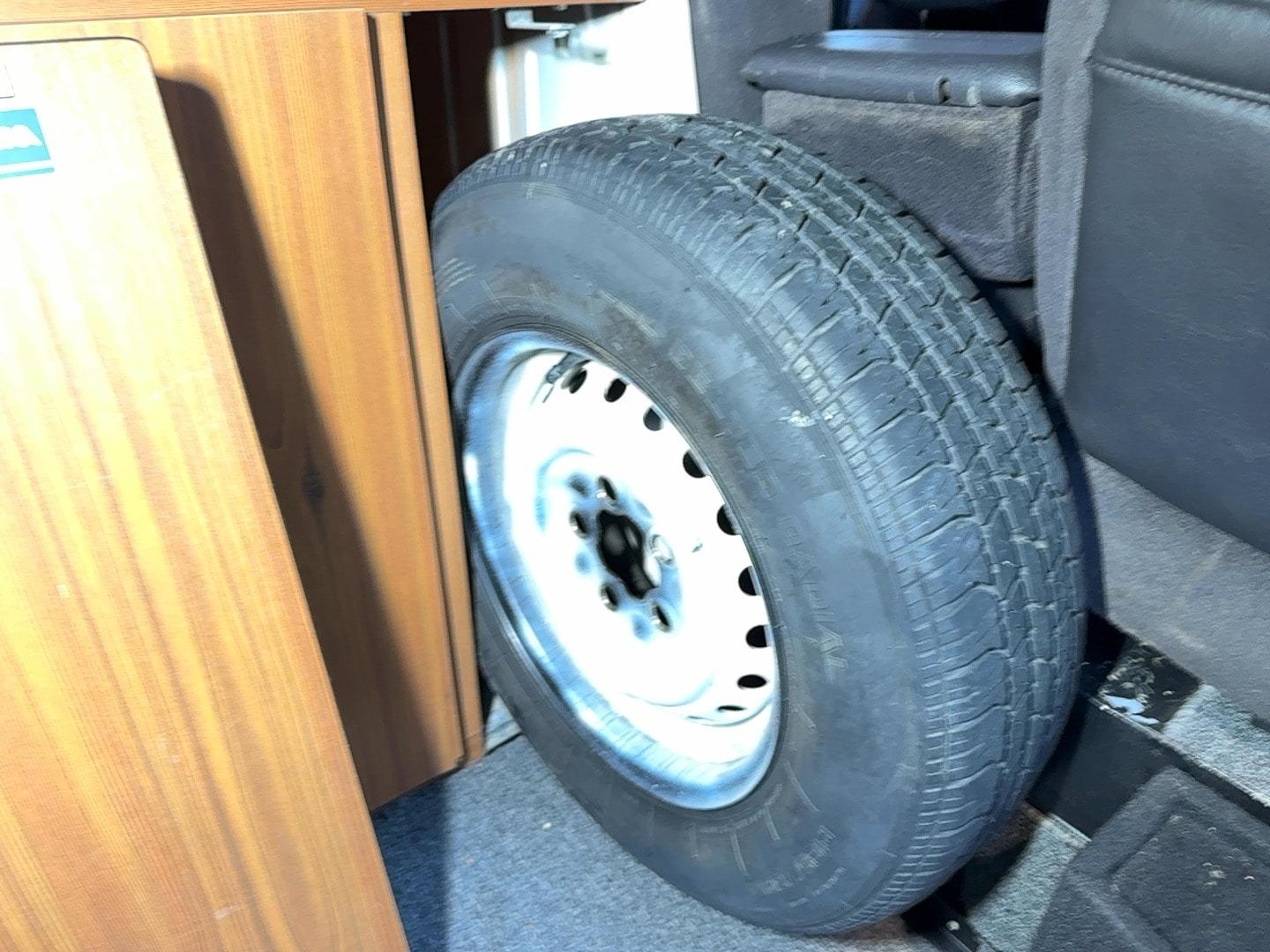 1977 Volkswagen Westfalia Camper Van