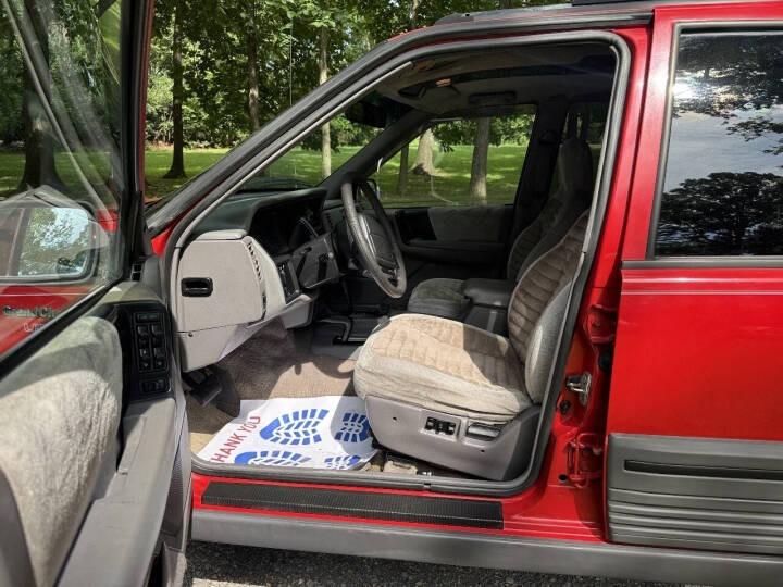 1995 Jeep Grand Cherokee Laredo
