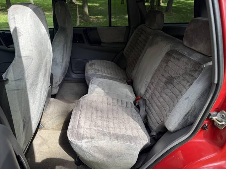 1995 Jeep Grand Cherokee Laredo
