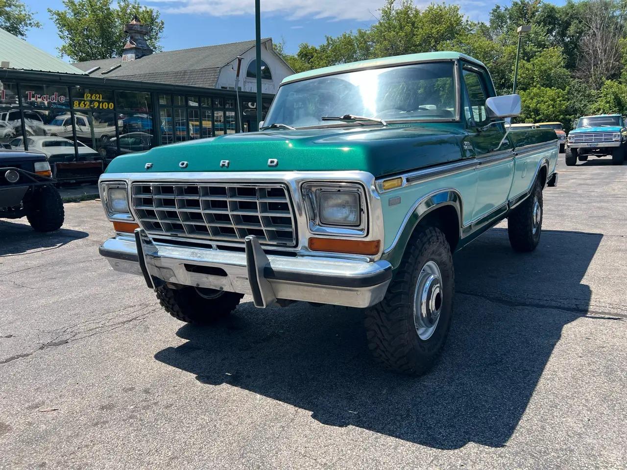 1979 Ford F-250 Ranger - 2
