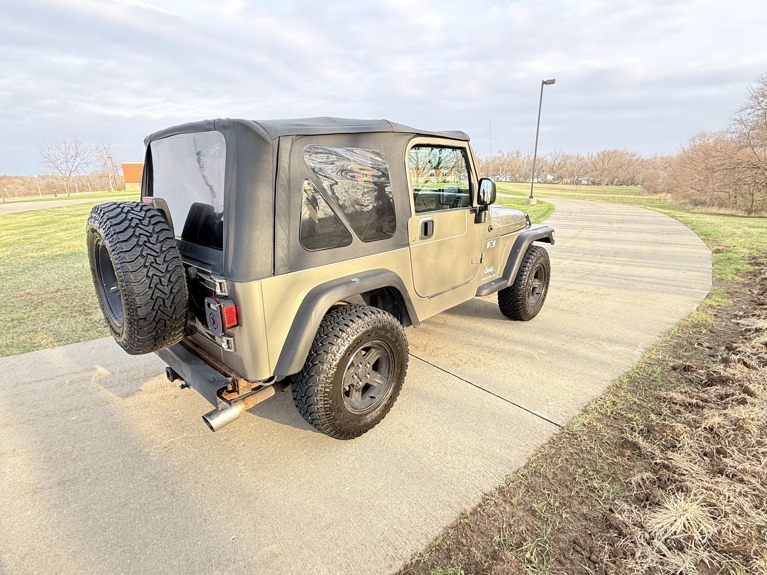 2003 Jeep Wrangler X - 2