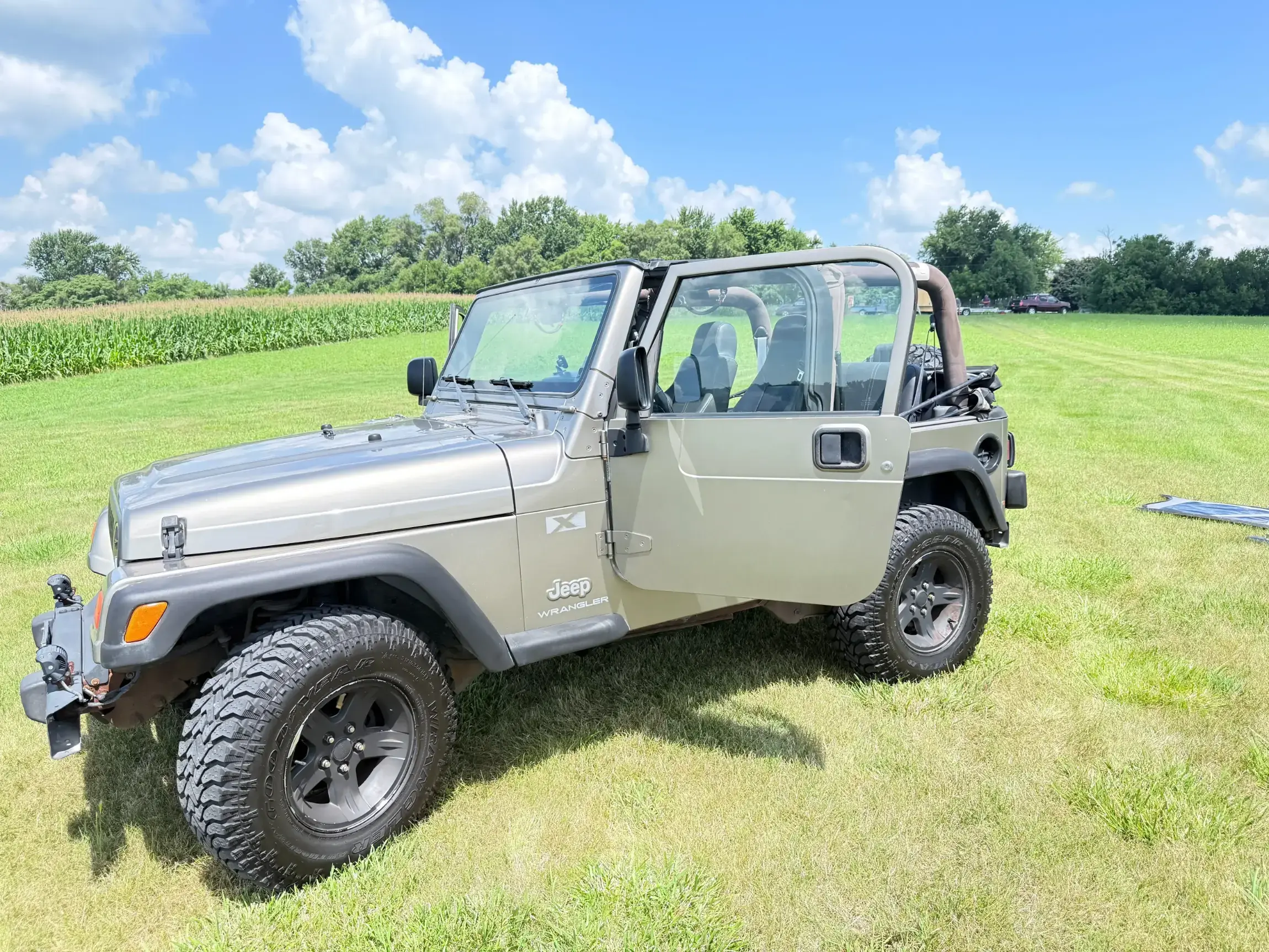 2003 Jeep Wrangler X - 2