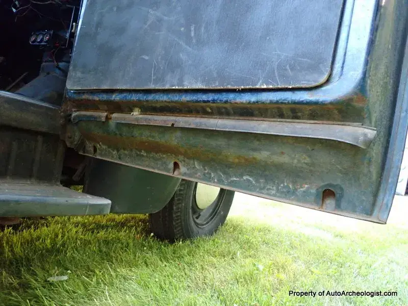 1952 International L120 Flatbed