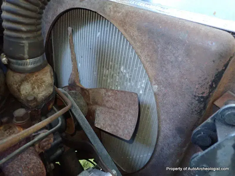 1952 International L120 Flatbed