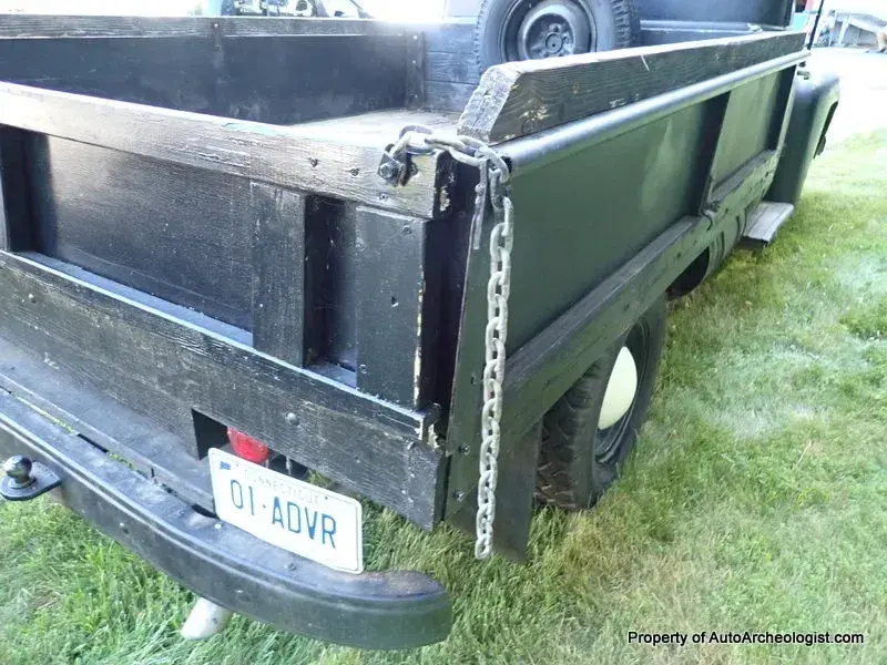 1952 International L120 Flatbed