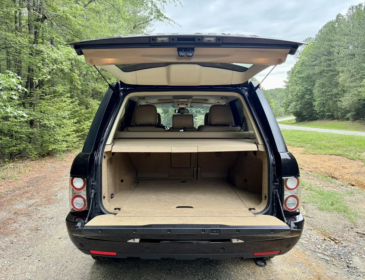 2012 Land Rover Range Rover HSE Luxury