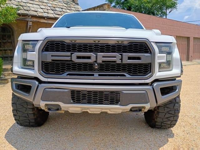 2017 Ford F-150 Raptor - 3