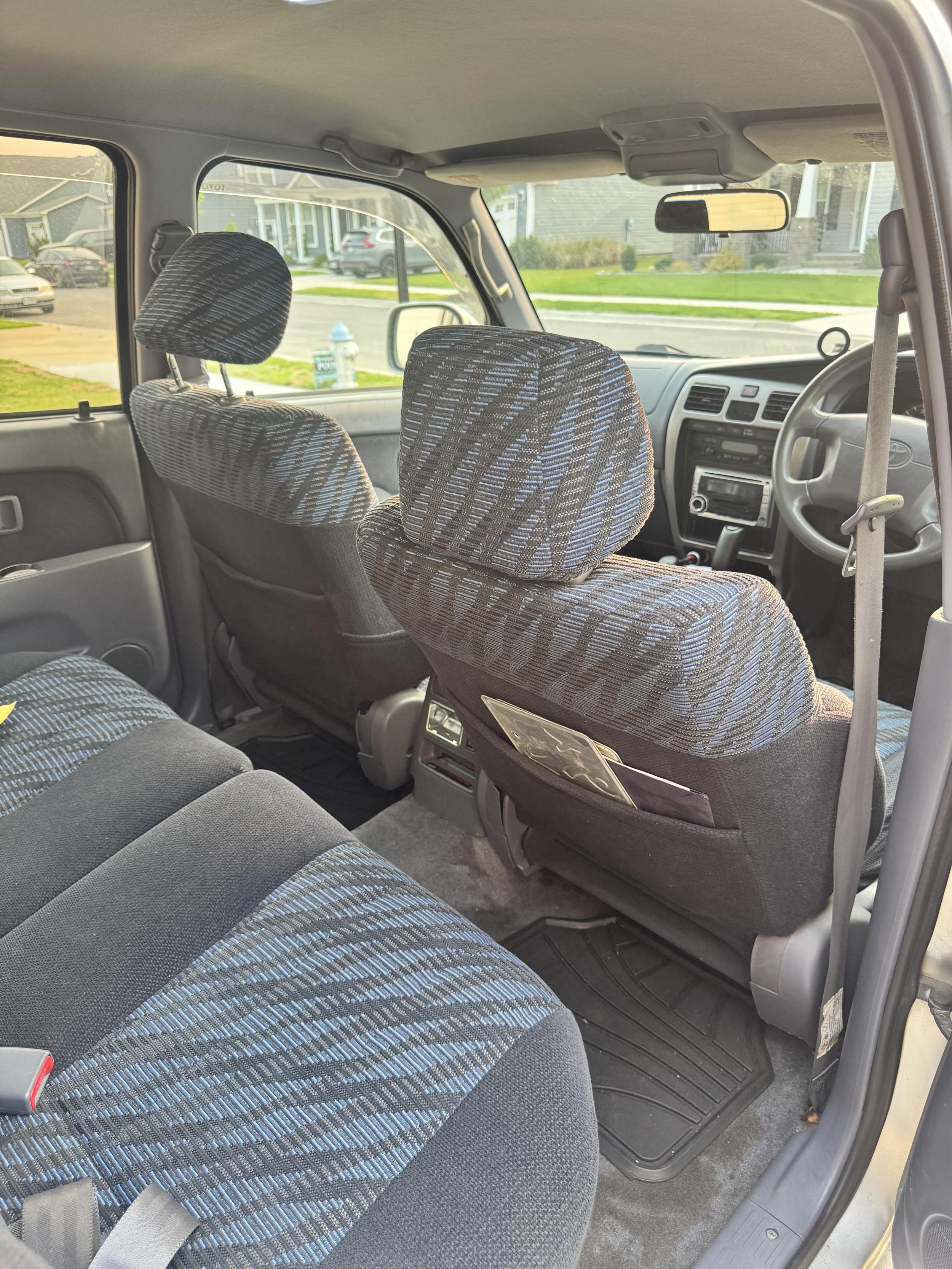 1999 Toyota Hilux Surf SSR-X