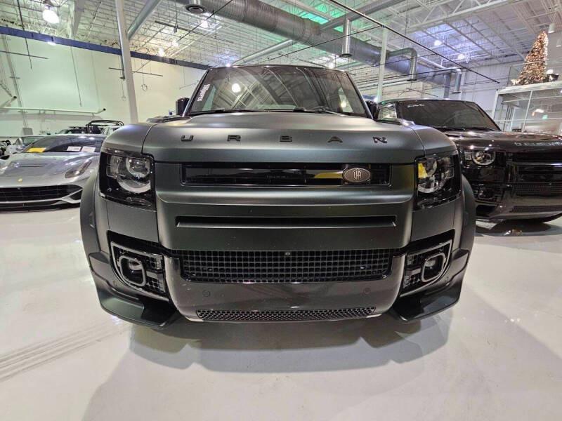 2025 Land Rover Defender 110 V8 Urban Widetrack