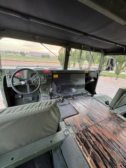 1990 AM General HMMWV