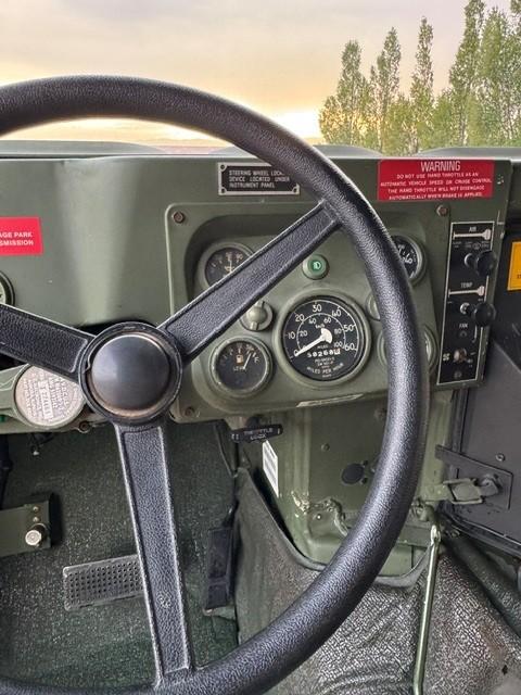 1990 AM General HMMWV