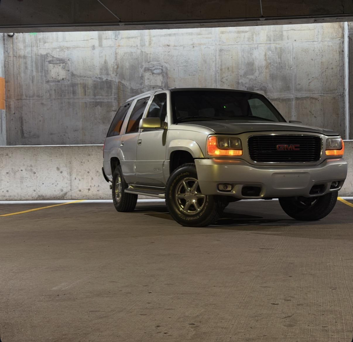 2000 GMC Yukon Denali
