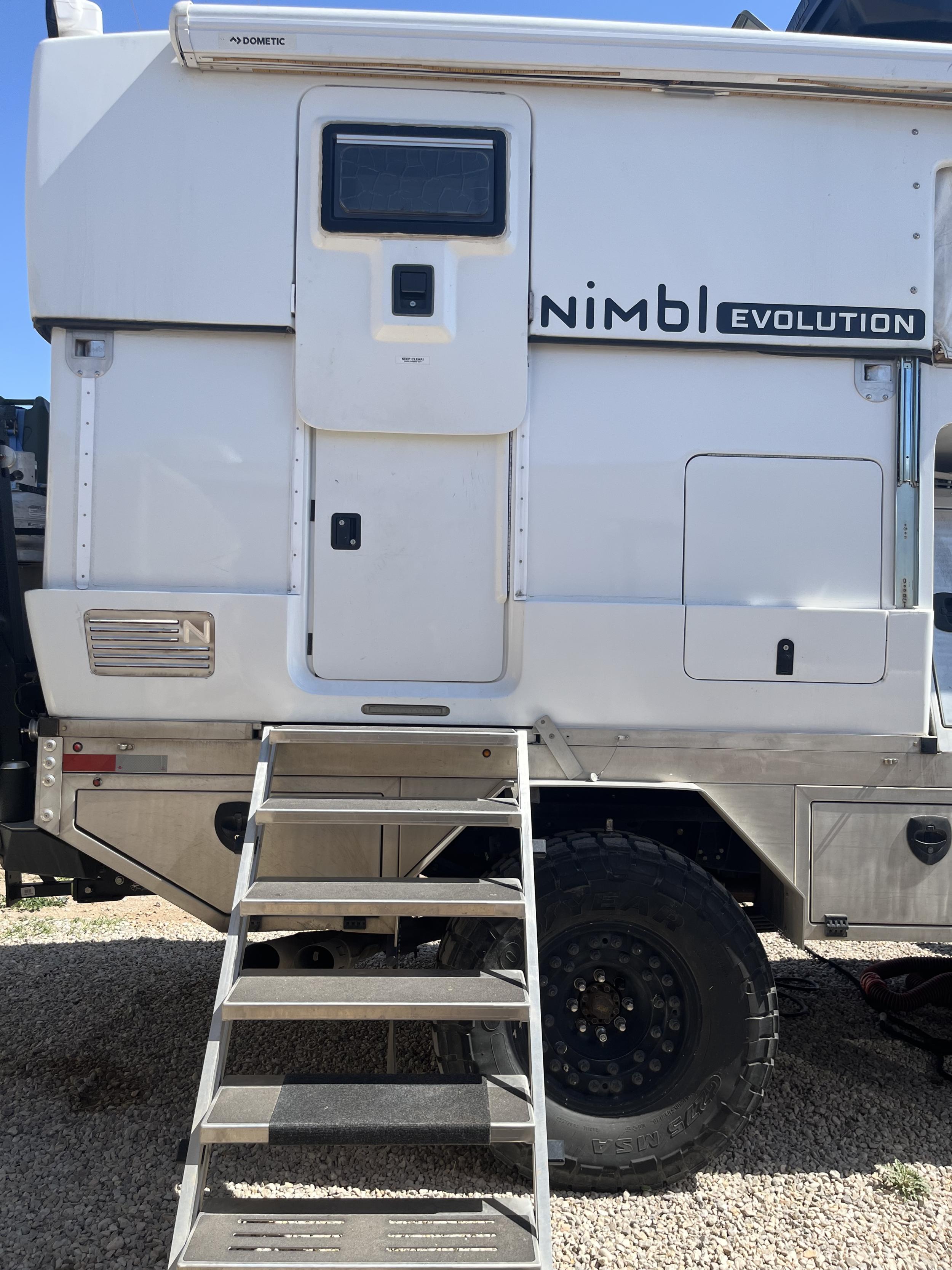 2017 Ford F-350 King Ranch Expedition Rig