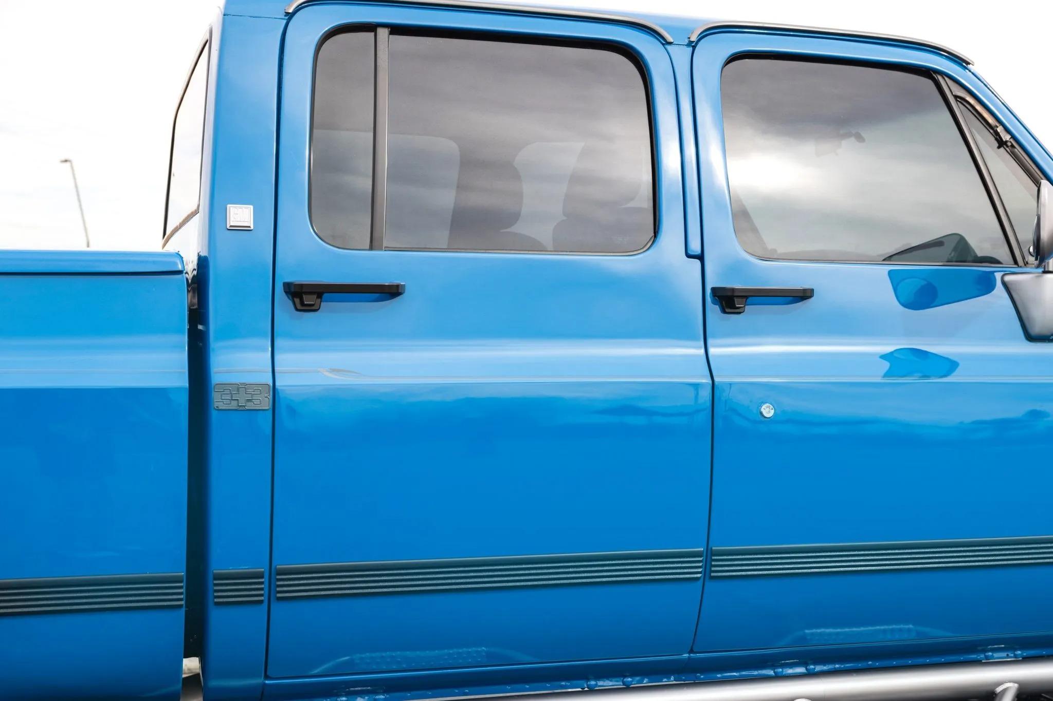 Custom 1989 GMC R3500 Crew Cab 4×4