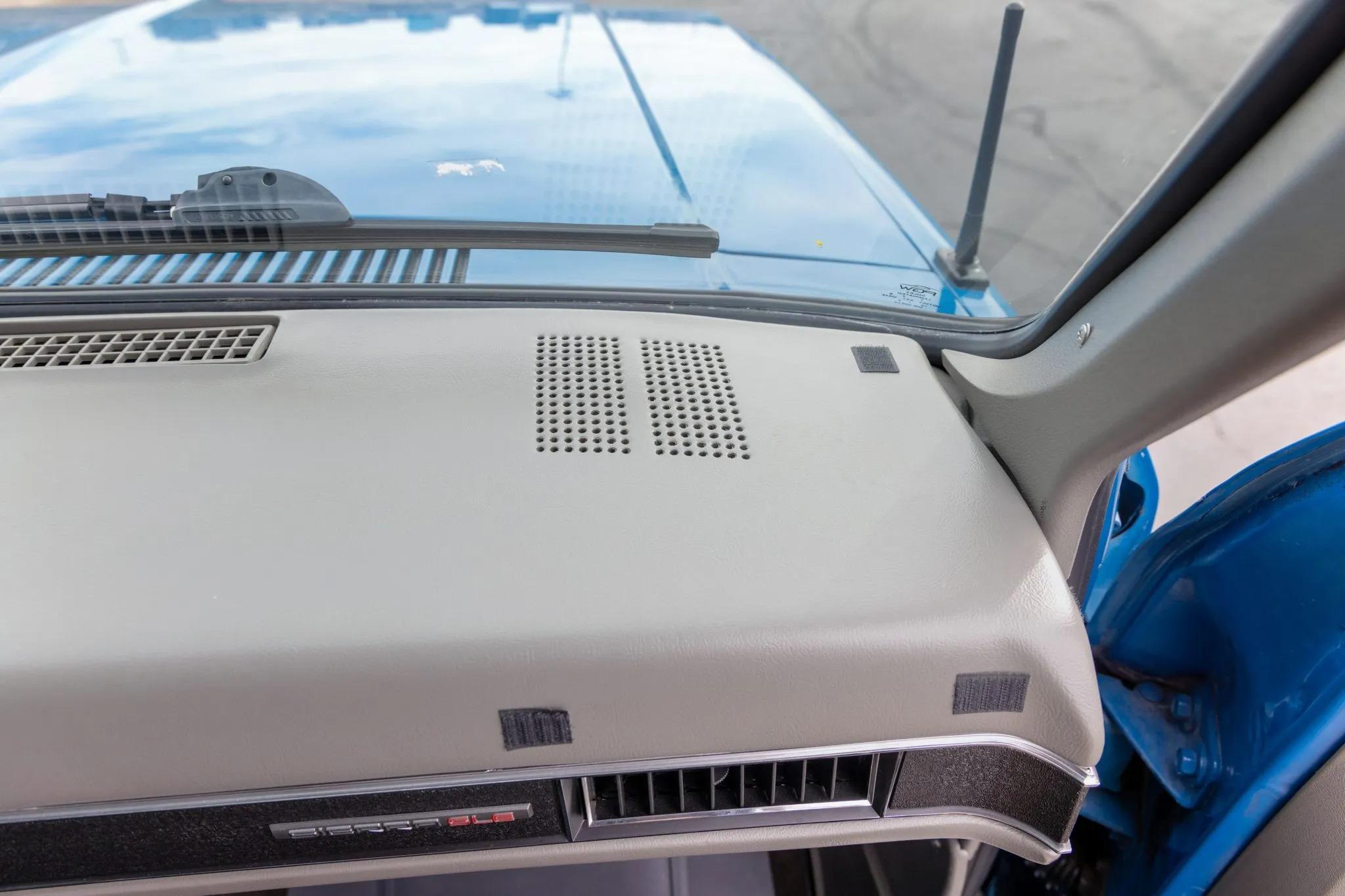 Custom 1989 GMC R3500 Crew Cab 4×4