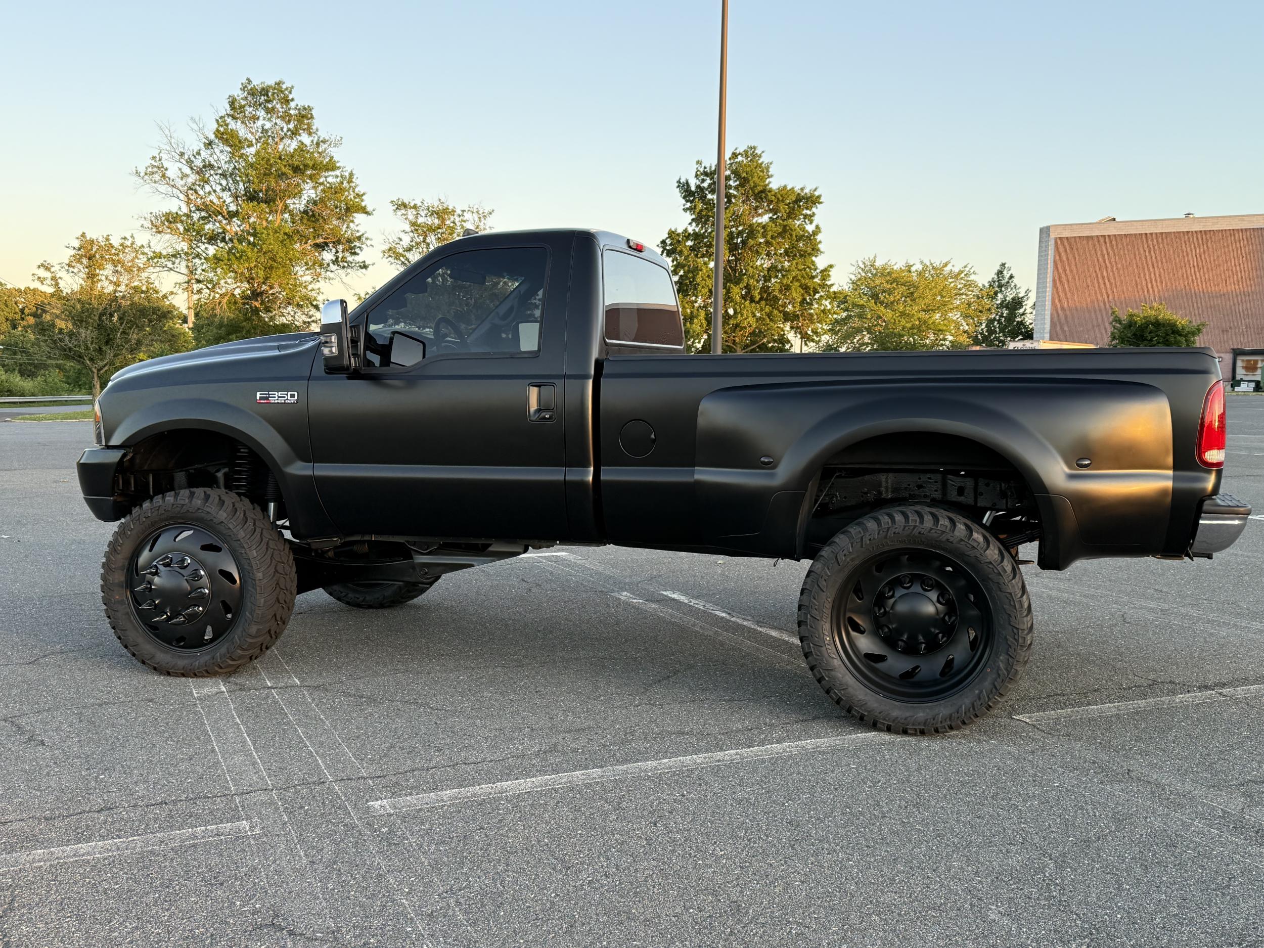 2000 Ford F-350 XLT Wide-Track Conversion