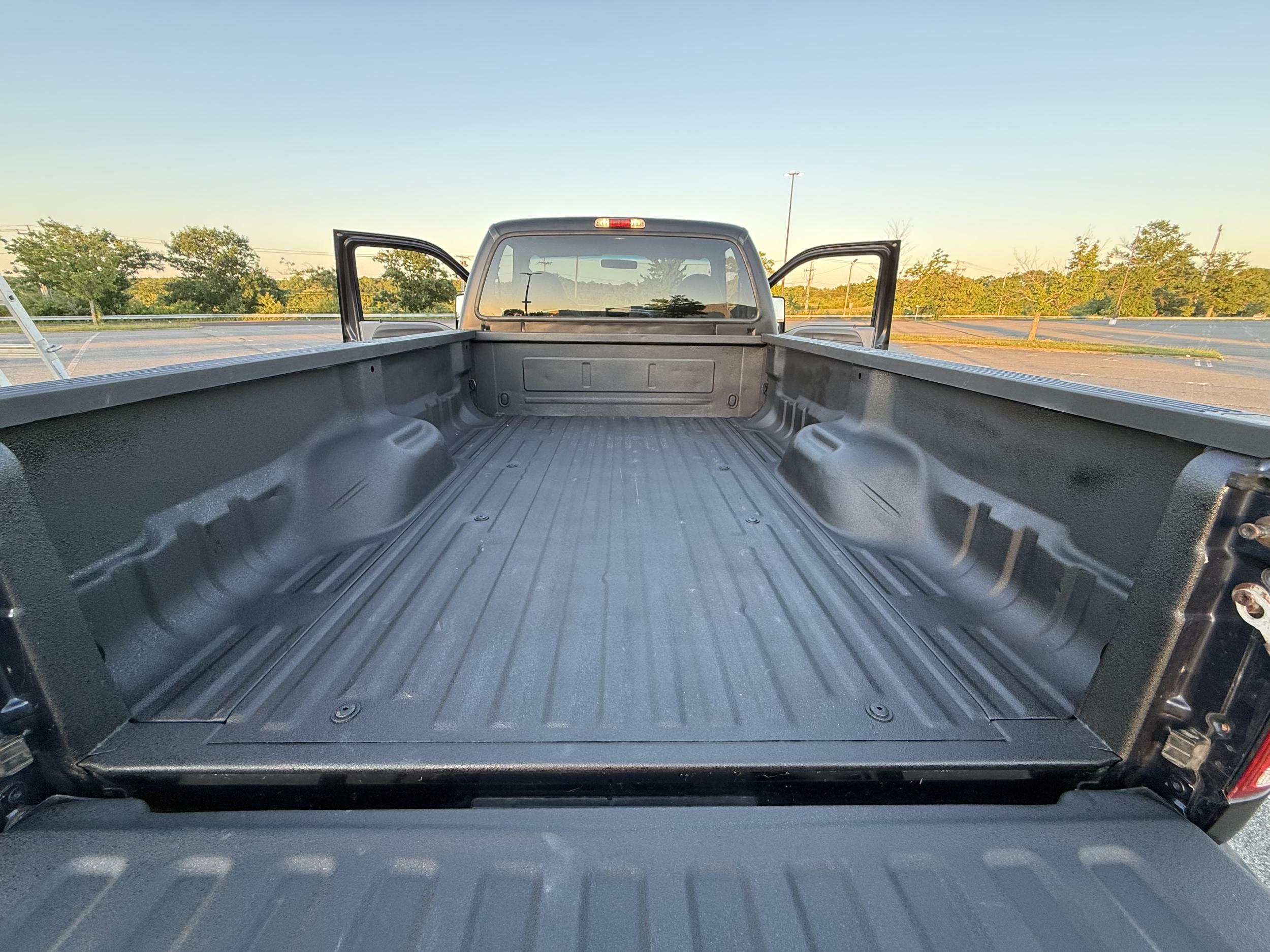2000 Ford F-350 XLT Wide-Track Conversion