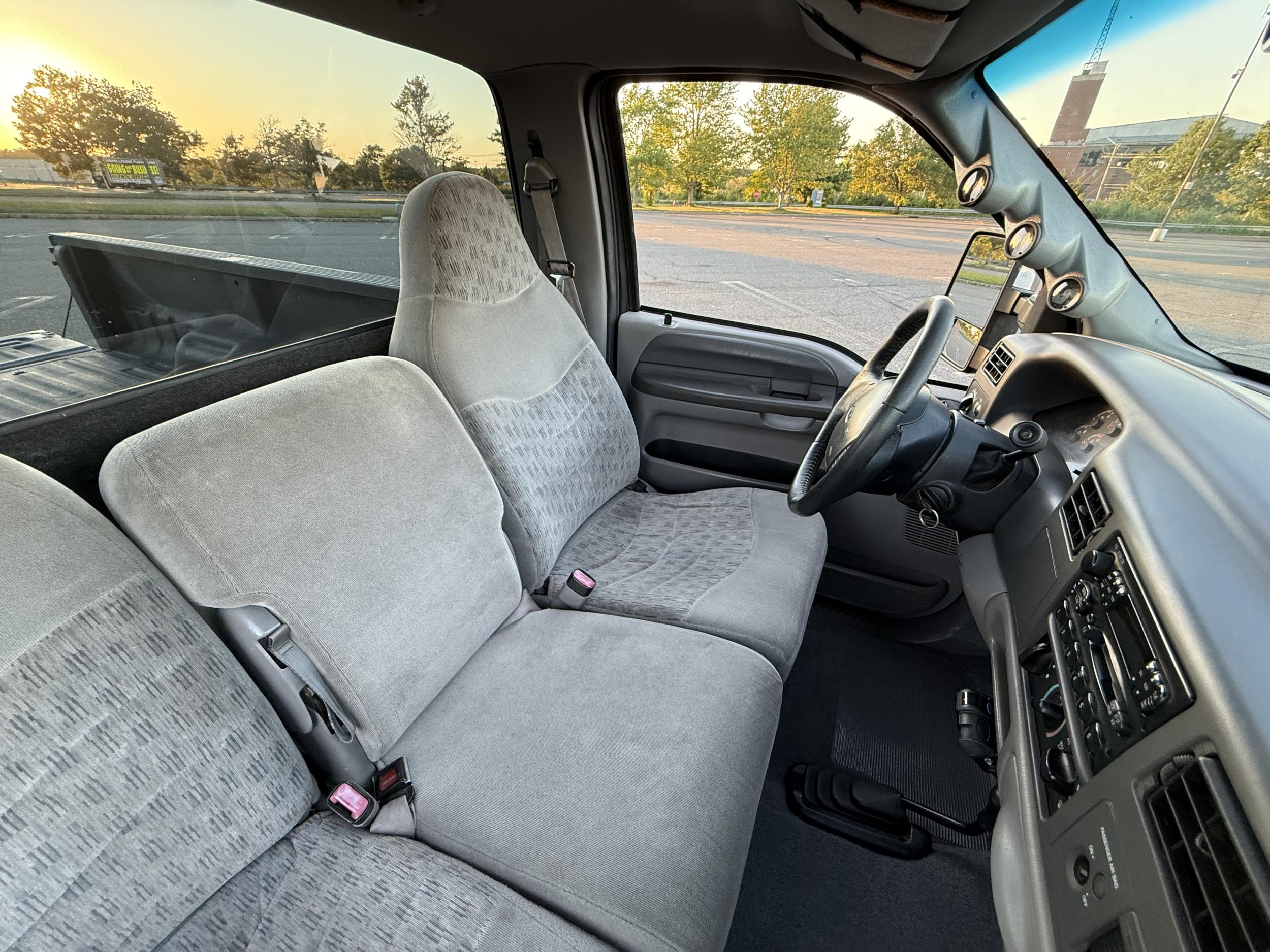 2000 Ford F-350 XLT Wide-Track Conversion