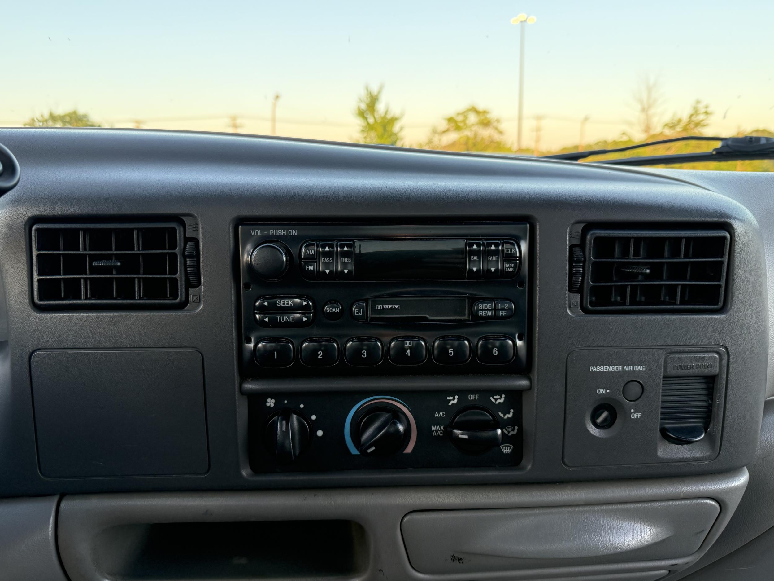 2000 Ford F-350 XLT Wide-Track Conversion