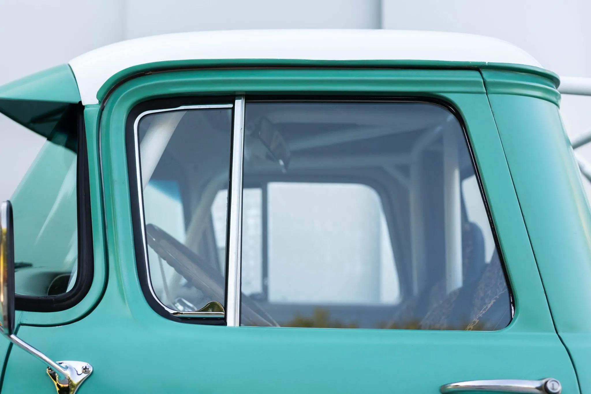 6.2L-Powered 1958 GMC 150 Stepside 4x4