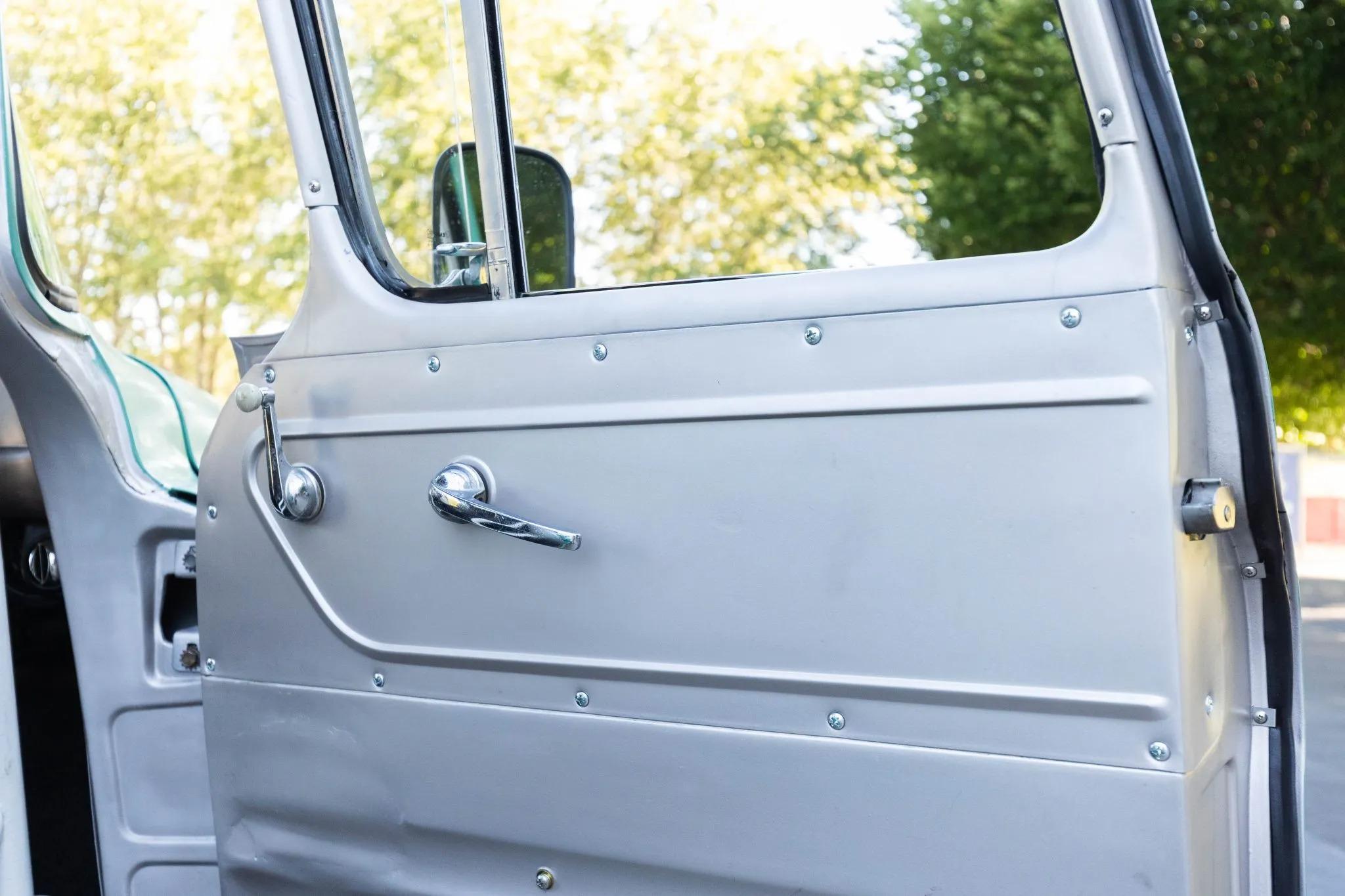 6.2L-Powered 1958 GMC 150 Stepside 4x4