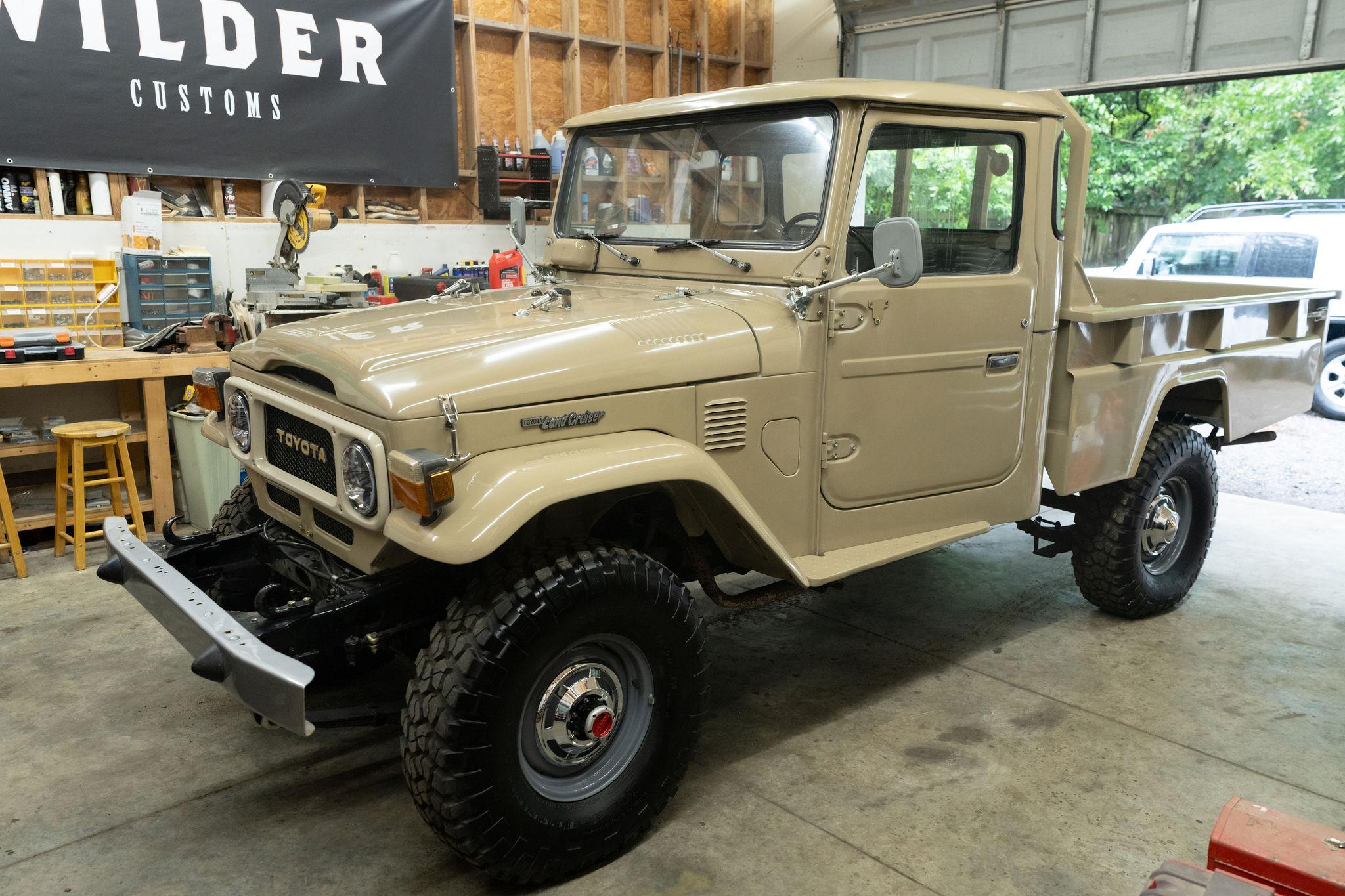 1981 Toyota Land Cruiser FJ45 - 4