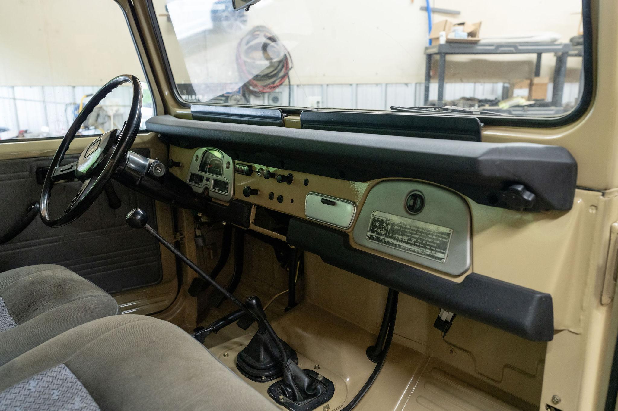 1981 Toyota Land Cruiser FJ45 - 5