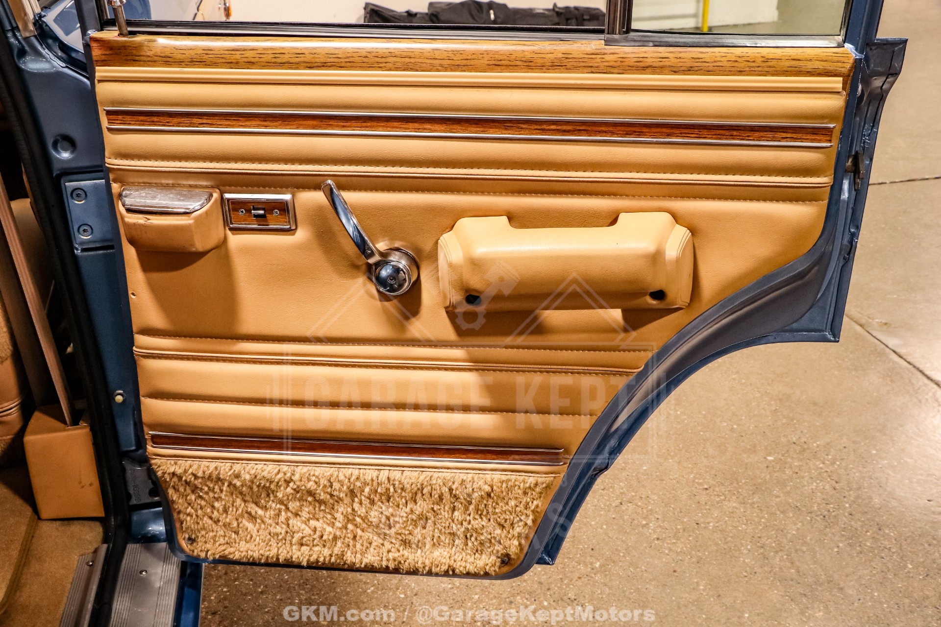 1987 Jeep Grand Wagoneer