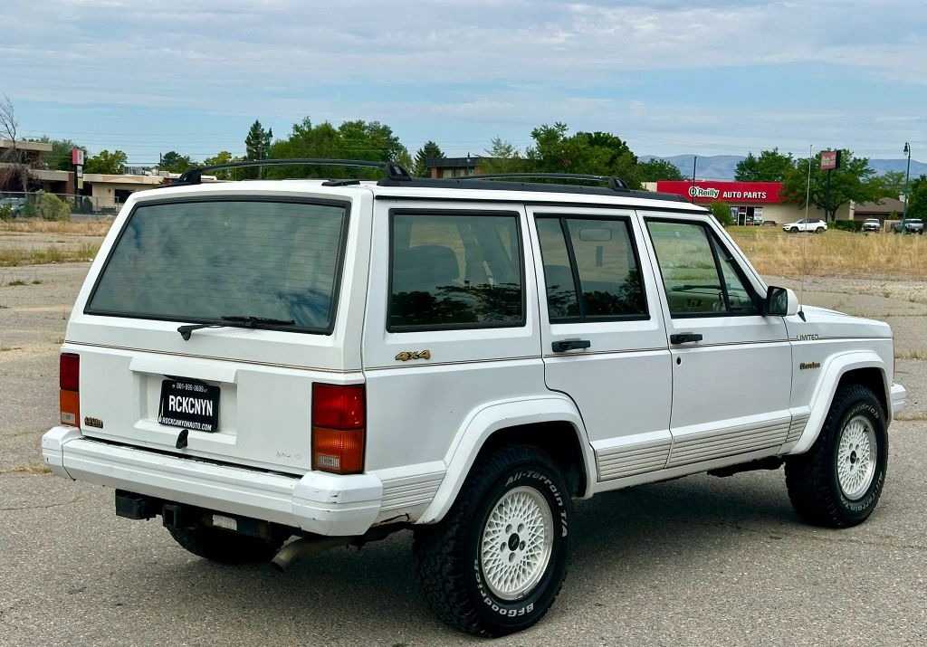 1991 Jeep Cherokee Limited - 5
