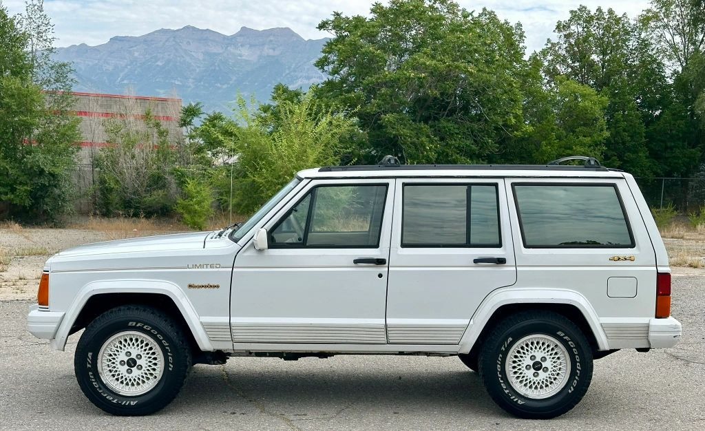 1991 Jeep Cherokee Limited - 2