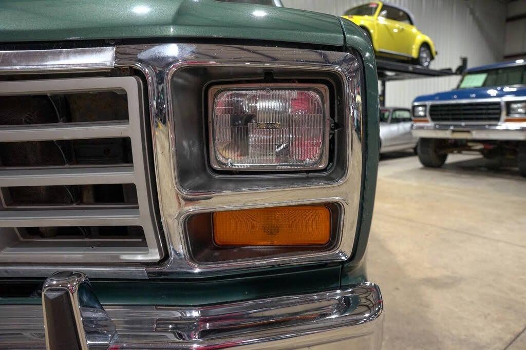 52k-Mile 1986 Ford F-250 4x4