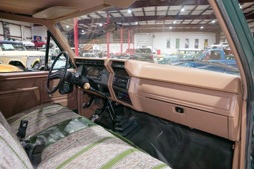 52k-Mile 1986 Ford F-250 4x4