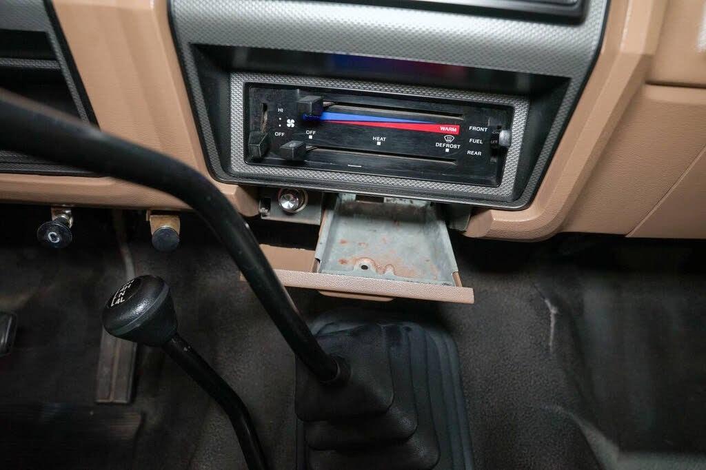 52k-Mile 1986 Ford F-250 4x4