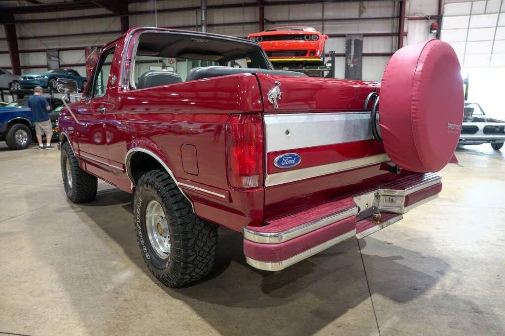 1991 Ford Bronco Silver Anniversary - 5