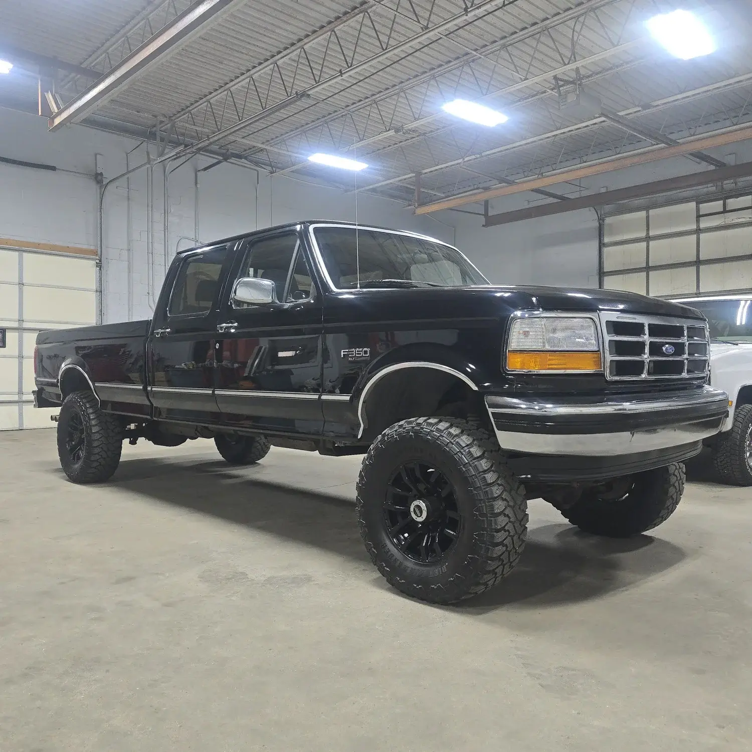 1995 Ford F-350 XLT - 5