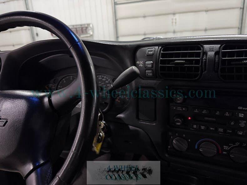 2003 Chevrolet S-10 LS